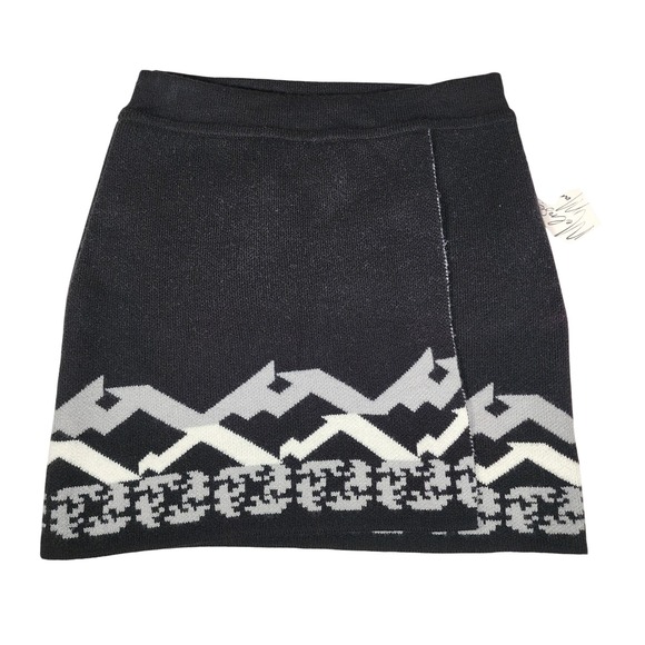 NWT Melrose and Market Knit Mini Skirt Black Gray White Mountain Pattern S - Picture 1 of 11
